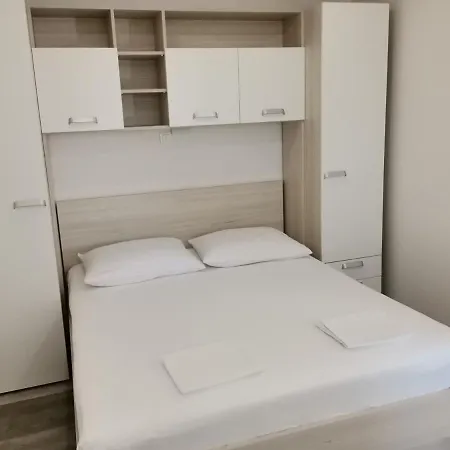 Anica Pensjonat Primošten